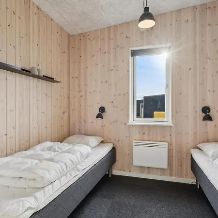 Дом отдыха 4 Bedroom Nice In Ринкёбинг