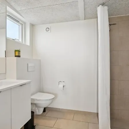 4 Bedroom Nice In * Ринкёбинг